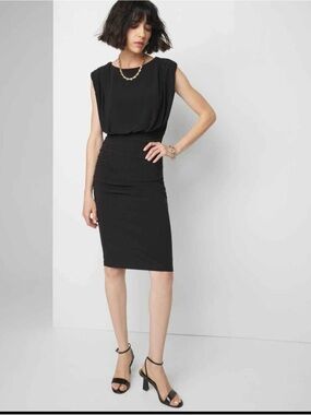 White House Black Market Black Ruched Bodycon Dress size 2